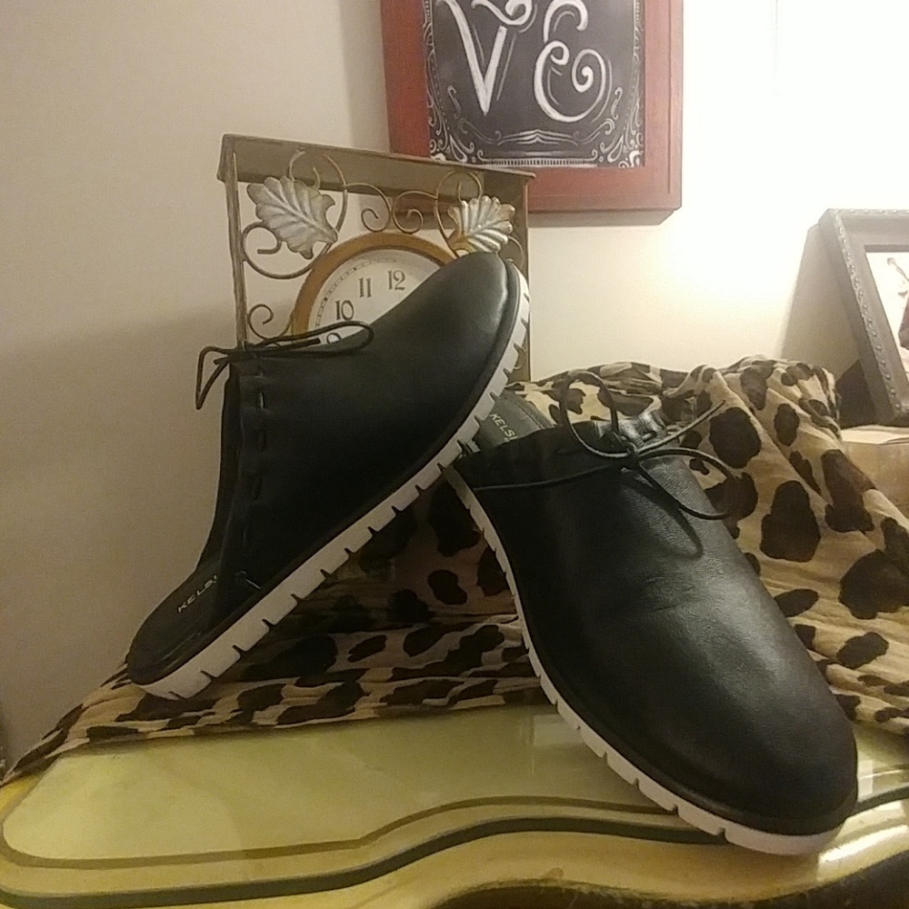 Leather Street Slides